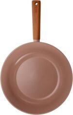 ⁦Neoflam Fika Blossom Wok Pan, 28 cm Size, Sandy Pink⁩ - الصورة ⁦2⁩