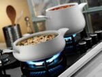⁦Porflame حلة قصيرة بورسلين 23 سم، 1.7 لتر⁩ - الصورة ⁦5⁩